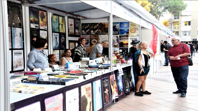 Bornova'nın kitap günleri binlerce İzmirli'yi ağırladı