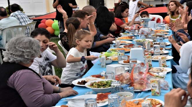 Bornova'nın 'özel kafesi'nde özel bir gün!