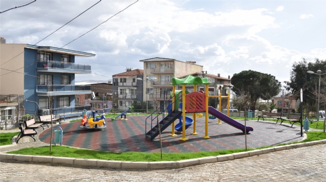 Bornova nın parkları bir bir yeniden doğuyor