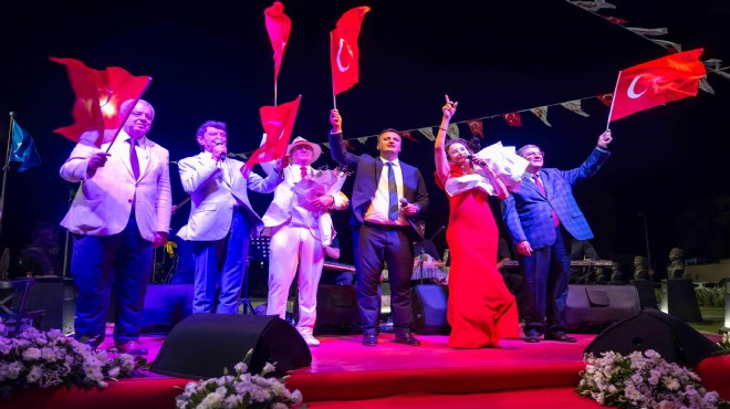 Bornova’da Zafer Bayramı resepsiyonu