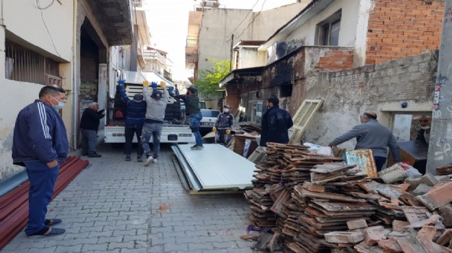 Bornova’da ihtiyaç sahiplerine uluslararası destek