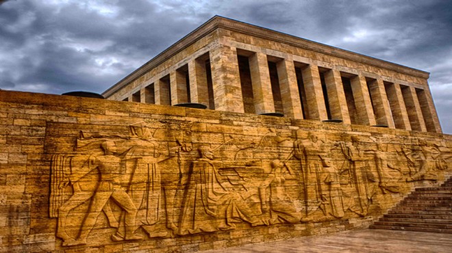 Buca'da çok özel bir Anıtkabir sergisi