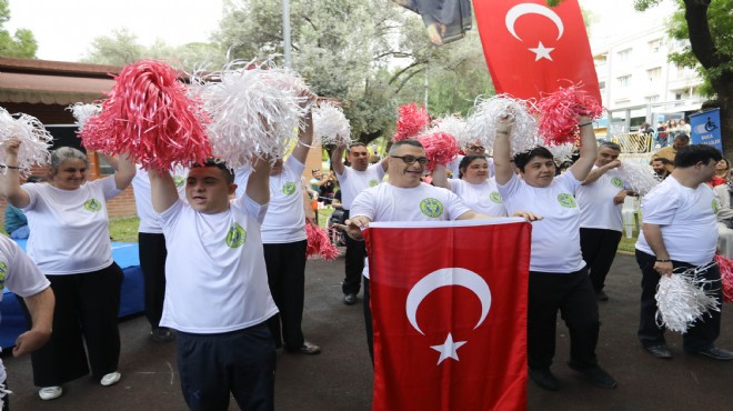 Buca'da engelsiz şölen, Kılıç'tan 'kırmızı bayrak' mesajı