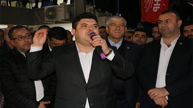 Buca'da miting gibi esnaf buluşması, CHP’li Kılıç’tan AK Parti’ye ‘panik’ göndermesi