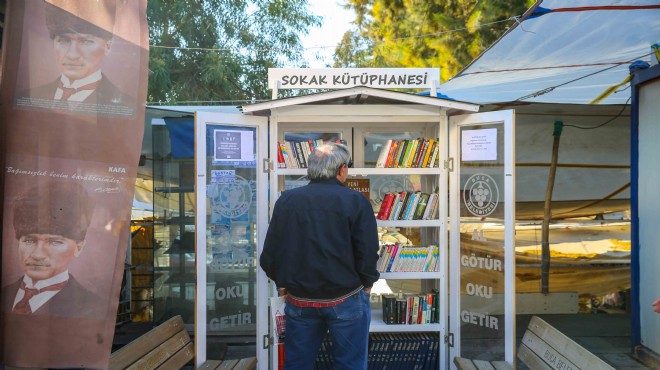 Buca'da sokak kütüphanesine yoğun ilgi
