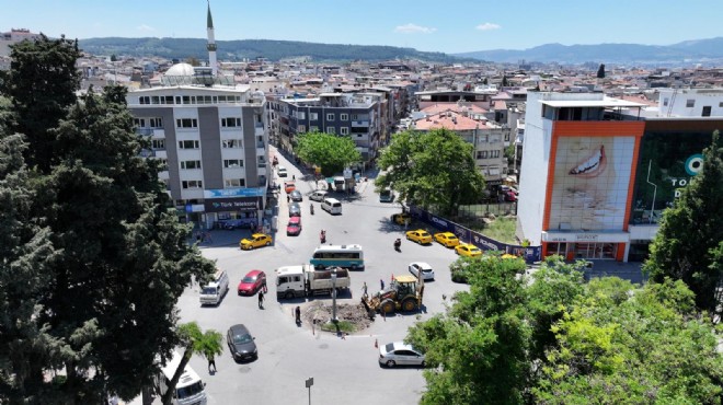 Buca daki kritik meydana yeni trafik düzeni!