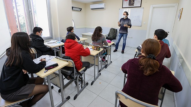 Buca’da sınava hazırlık tatilde de devam ediyor