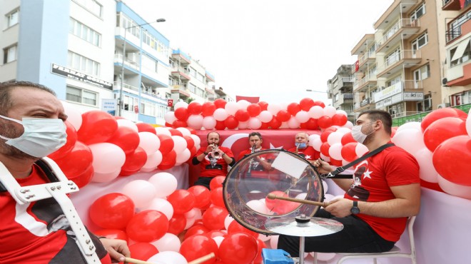 Buca'da gün boyu Cumhuriyet coşkusu