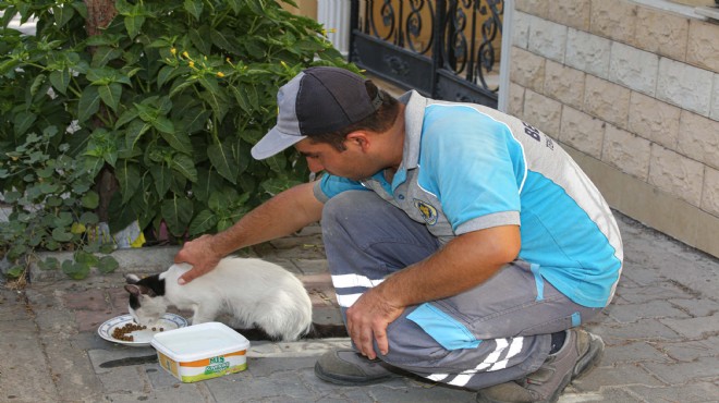 Buca'nın koca yürekli temizlik personeli