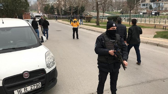 Bursa'da EYP patladı: 1 polis yaralı