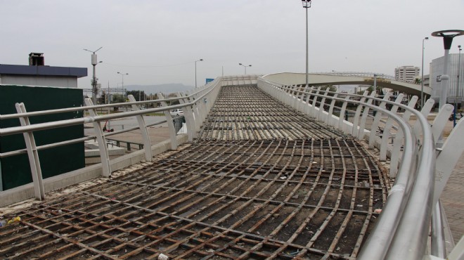 Büyükşehir Konak'taki üst geçit için tarih verdi!