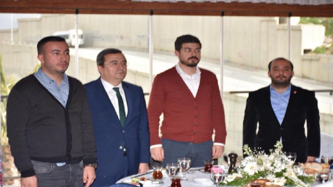 CHP İzmir Gençliği  Genel Başkanı  ağırladı