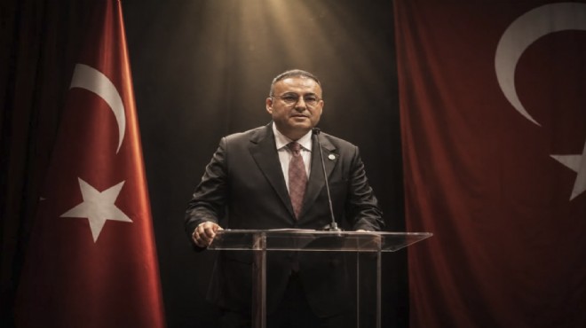 Konak ta İlçe Başkanı Kalmaz YENİ Parti kararını duyurdu!