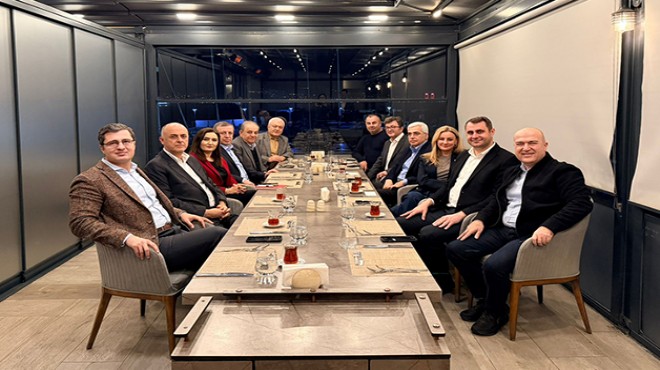 CHP İzmir de merakla beklenen buluşma gerçekleşti!