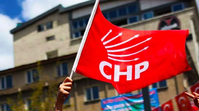 CHP İzmir de o ilçede  olağanüstü kongre  hareketliliği
