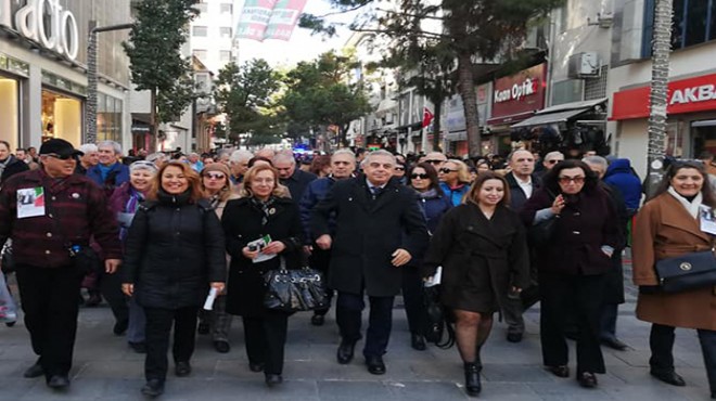 CHP Karşıyaka'da Yavaşoğlu da 'varım' dedi, çarpıcı mesajlar verdi!