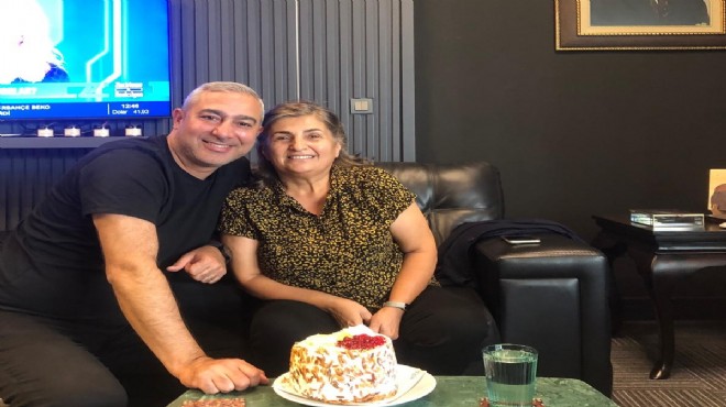 CHP Karşıyaka’da istifa krizine nokta koyan fotoğraf!