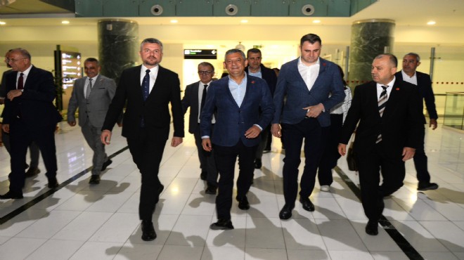 CHP Lideri Özgür Özel İzmir de!