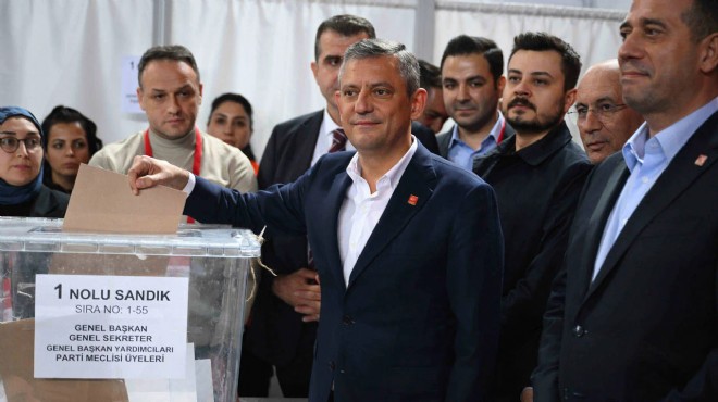 CHP de kurultay için yeterli imza sayısına ulaşıldı
