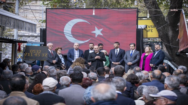 CHP den Foça da seçim ofisi: Bambaşka bir hikaye yazmanın zamanı!