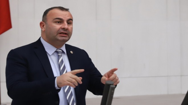 CHP'li Arslan'dan Bakan Kurum'a: Ayrıştırıcı dilinizi de zihninizi de İzmir'den uzak tutun