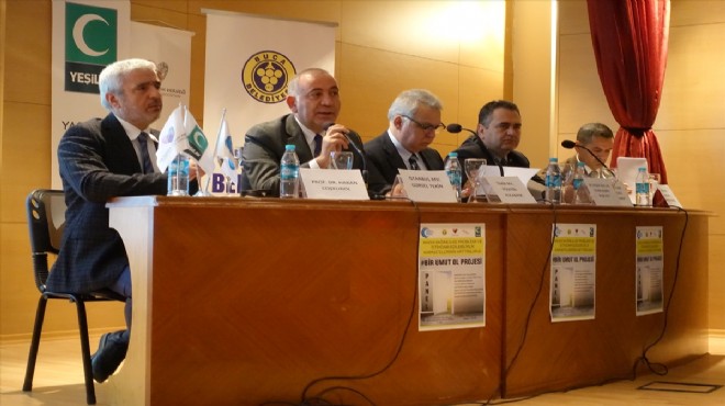 CHP li ve AK Partili vekil İzmir de aynı panelde