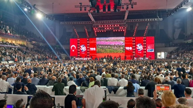 CHP’de gündem kurultay: 81 il başkanı Ankara’da toplanıyor