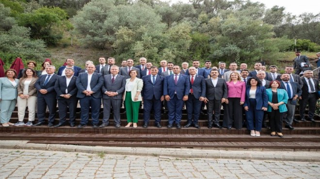 İzmirli başkanlardan İstanbul ve Balıkesir mesaisi!