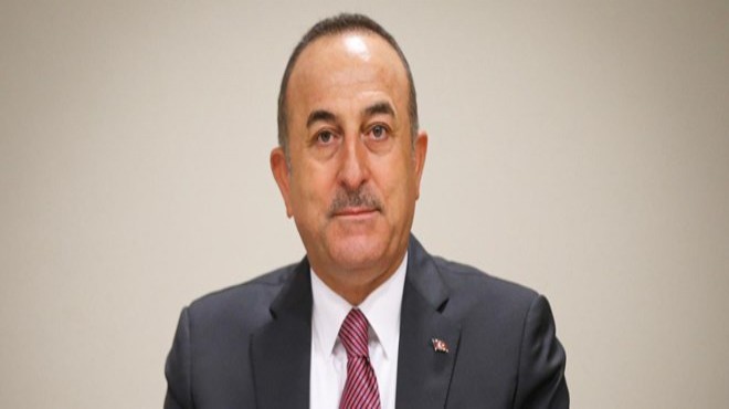 Çavuşoğlu'dan Yunan mevkidaşına: Masum göçmenleri öldürmek kabul edilebilir mi?