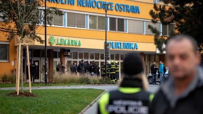 Çekya da hastaneye silahlı saldırı: En az 6 ölü