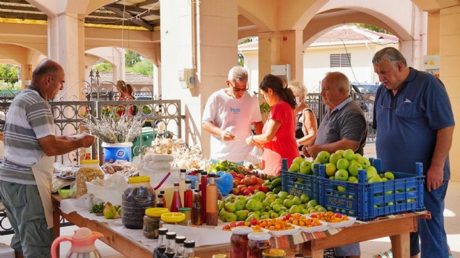 Çeşme Üretici Pazarı kapılarını açıyor