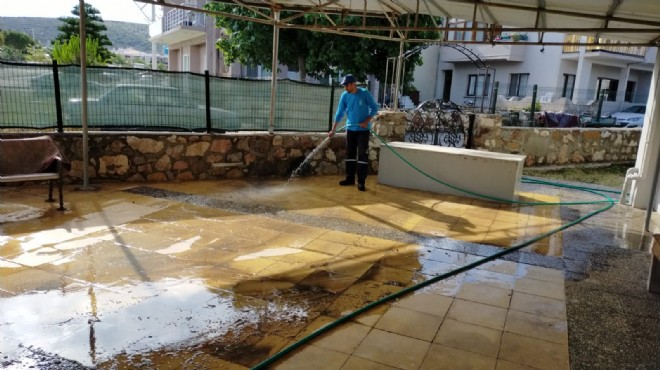 Çeşme'de cami temizliği seferberliği