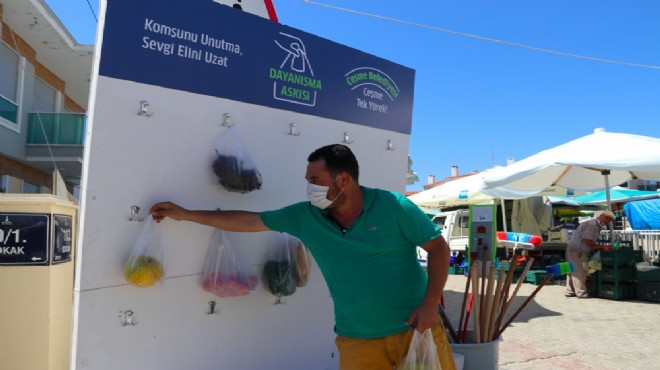 Çeşme'de dayanışma askısı!