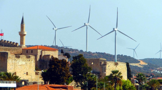 Çeşme deki o RES planları yine davalık!