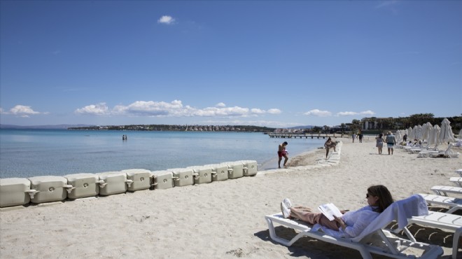 Çeşme kapalı gişe, turizmci umutlu: Pandemiden kurtuluş bayramı!