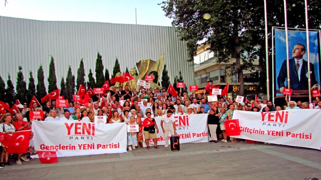 Çeşme’de CHP’den toplu kopuş: Başkan Denizli, meclis üyeleri ve ilçe örgütü YENİ Parti ye geçti!