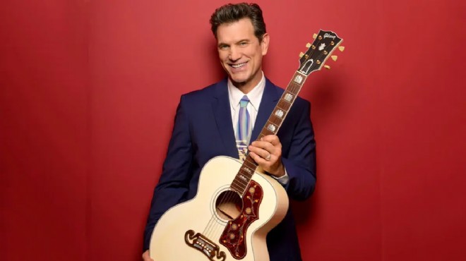 Chris Isaak İzmir de konser verecek!