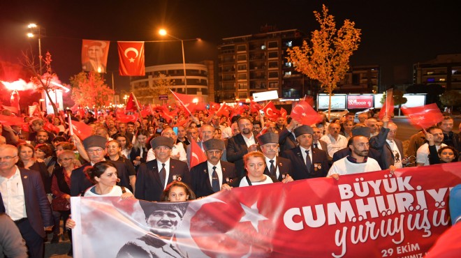 Çiğli'de büyük Cumhuriyet coşkusu