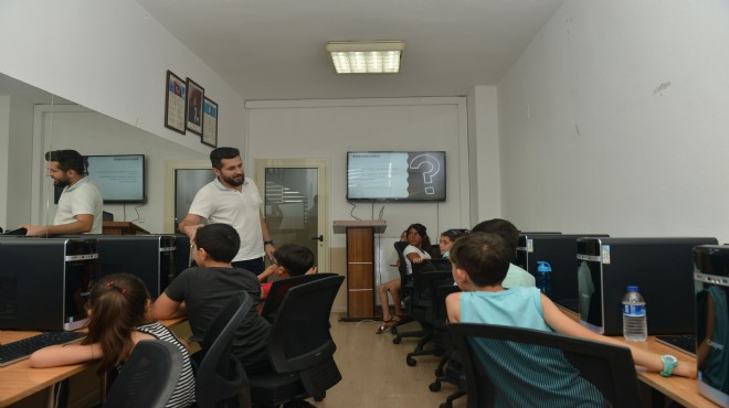 Çiğli'de ders: Robotik kodlama