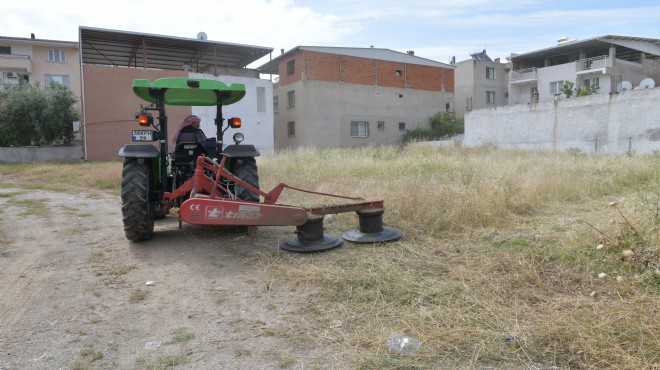 Çiğli'de köşe-bucak tamburlu temizlik!