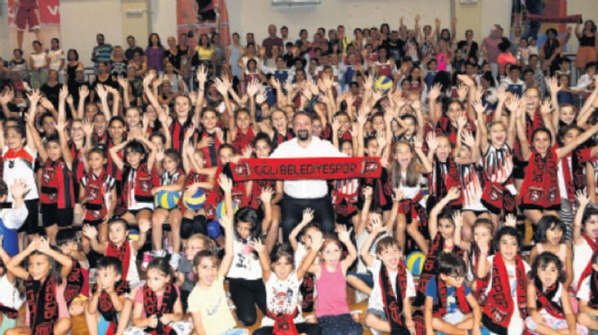 Çiğli'ye Avrupa Spor Kenti onuru, Gümrükçü'ye Genel Merkez'den özel tebrik!