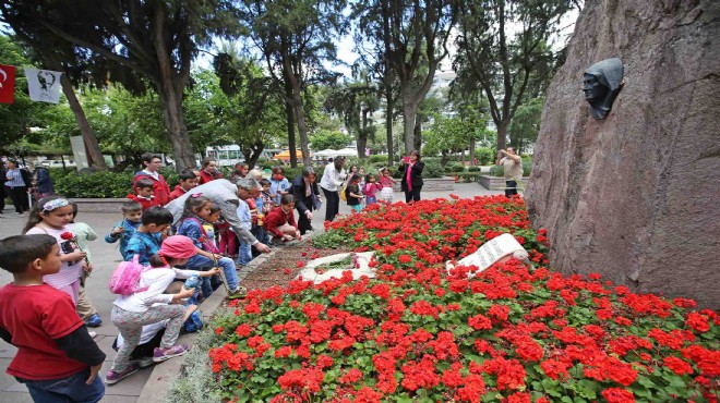 Çocuklardan Zübeyde Ana'ya 214 mektup