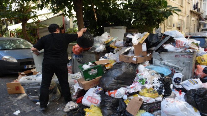 Çöp dağlarına vatandaşlardan tepki!