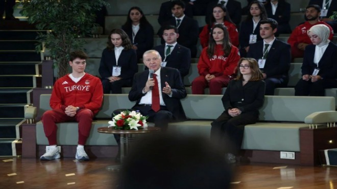 Cumhurbaşkanı Erdoğan, Beştepe de gençlerle buluştu
