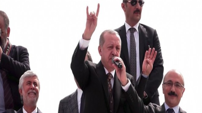 Cumhurbaşkanı Erdoğan'dan 'bozkurt' işareti!