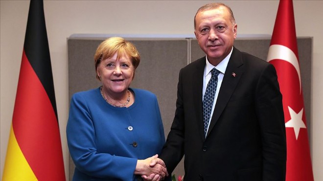 Cumhurbaşkanı Erdoğan ile Merkel telefonla görüştü