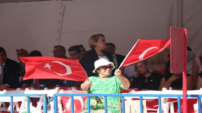 Cumhuriyet Meydanı nda 104. yıl gururu