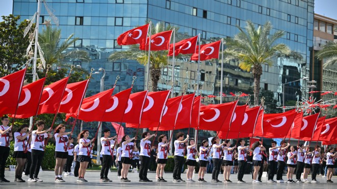 Cumhuriyet Meydanı nda 19 Mayıs coşkusu