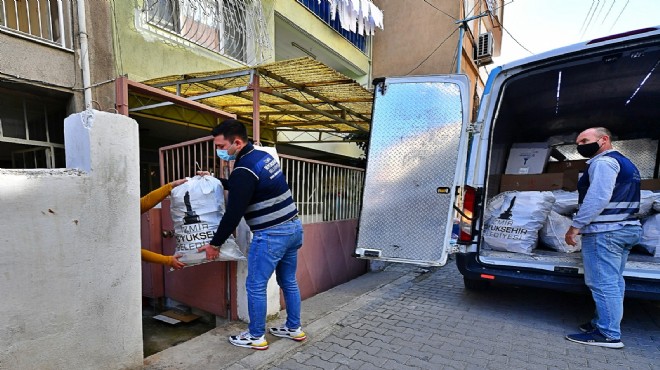 Dayanışma aracı kara kışa karşı yola çıktı