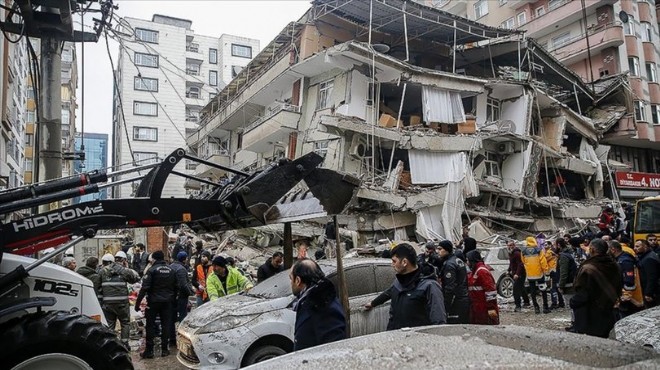 Deprem bölgesindeki banka borçlarına erteleme